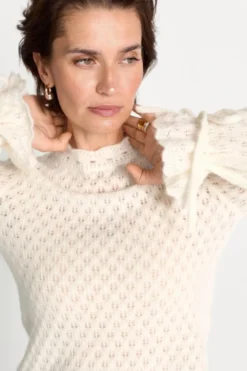 Ajour-Strickpullover mit Stehkragen