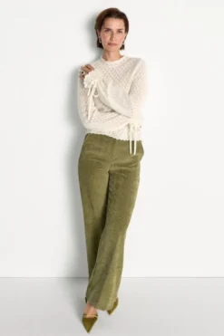 Ajour-Strickpullover mit Stehkragen
