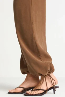 Ballonhose mit Bändern