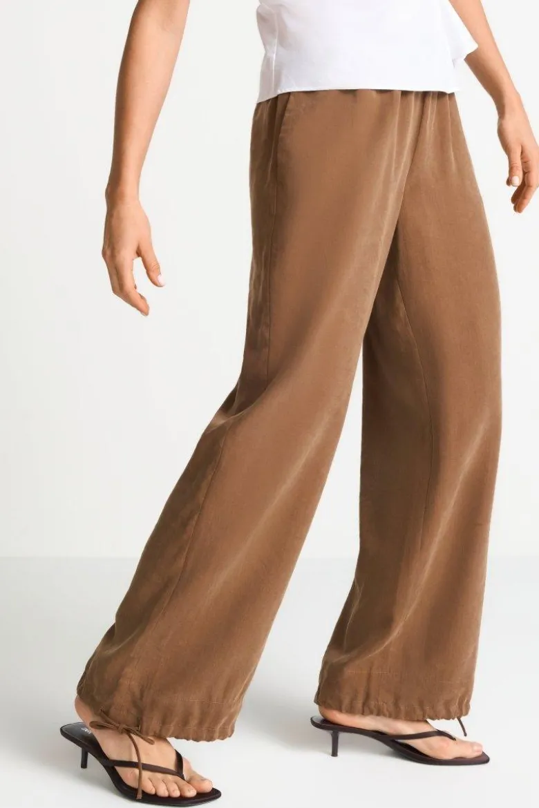 Ballonhose mit Bändern