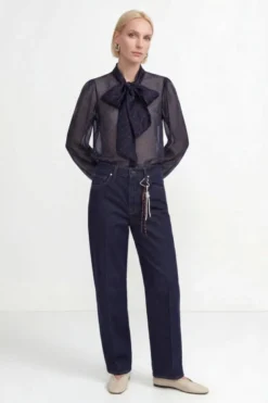 Barrel-Leg-Jeans mit Karabiner-Detail