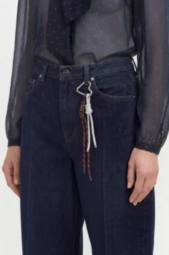 Barrel-Leg-Jeans mit Karabiner-Detail