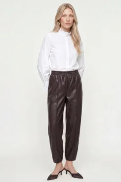 Baumwollbluse mit Rüschenkragen