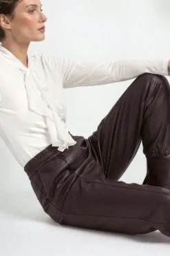 Baumwoll-Longsleeve mit Rüschendetail
