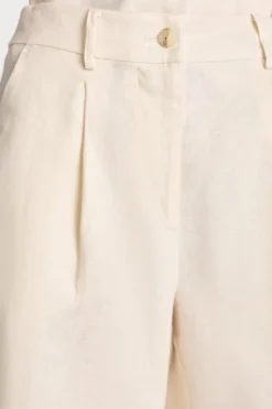 Bermuda-Shorts mit Bundfalten