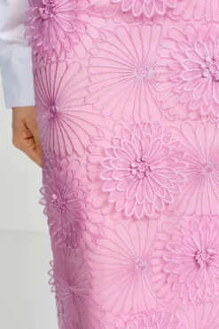 Bleistiftrock mit 3D-Blüten