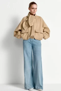 Blousonjacke mit Bindekragen