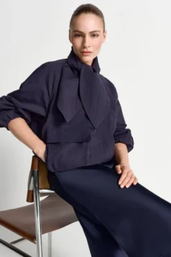 Blousonjacke mit Bindekragen