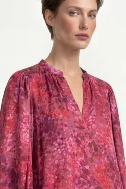 Bluse mit Ballonärmeln