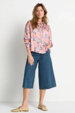 Bluse mit Blumenmuster - Made with Liberty Fabric