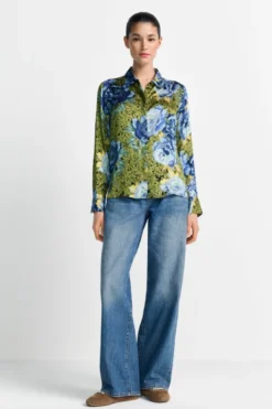Bluse mit Pfingstrosenprint