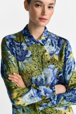 Bluse mit Pfingstrosenprint