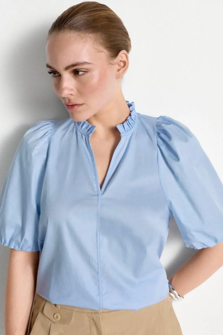 Bluse mit Rüschenkragen