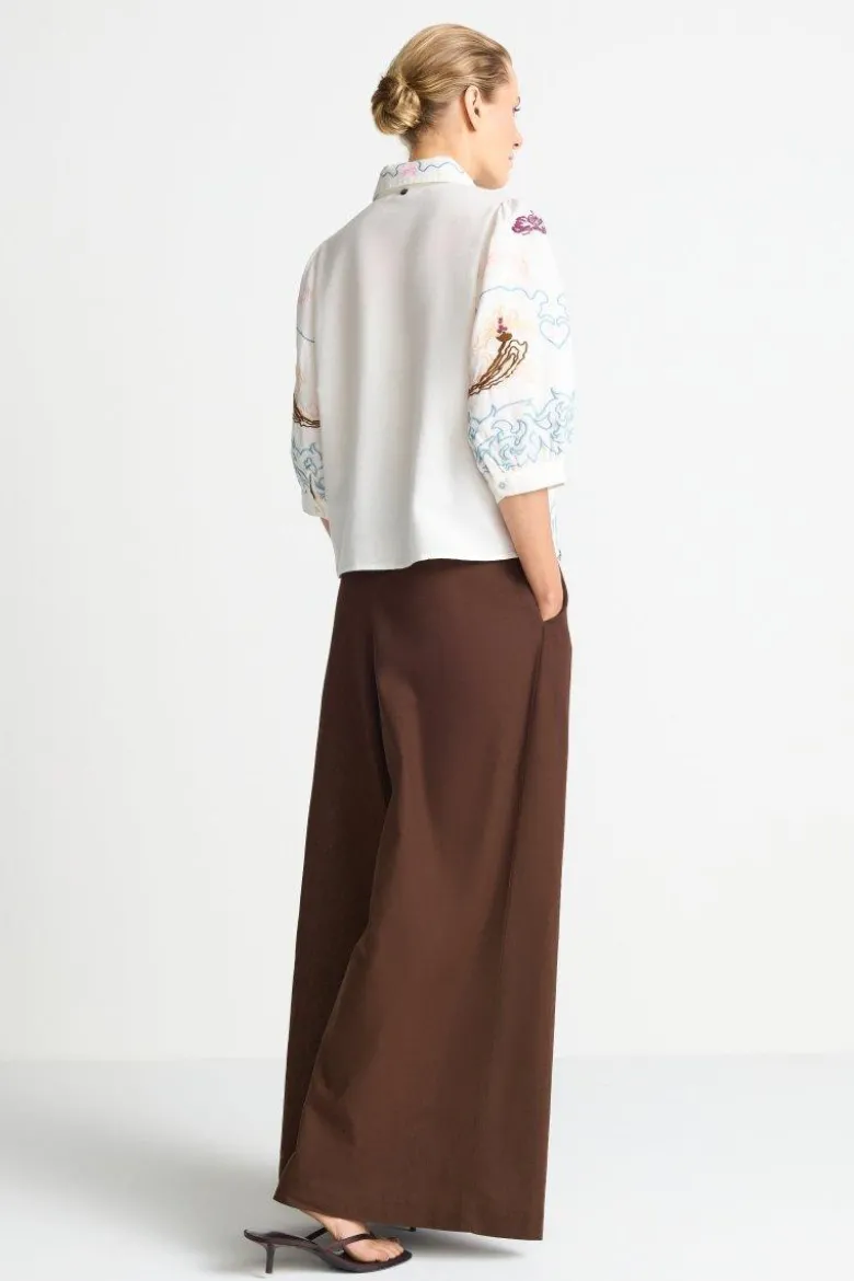 Bluse mit Stickerei