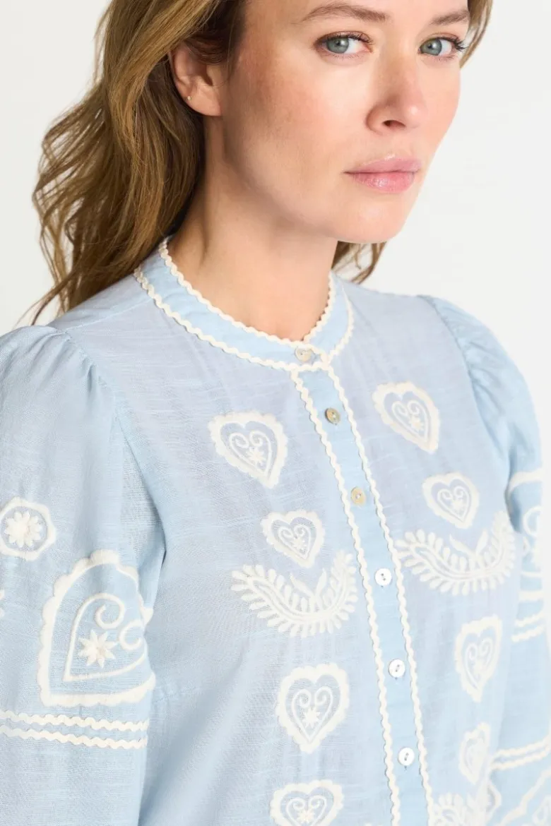 Boho-Kleid mit Stickerei