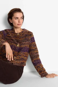 Bouclé-Kurzblazer mit Querstreifen