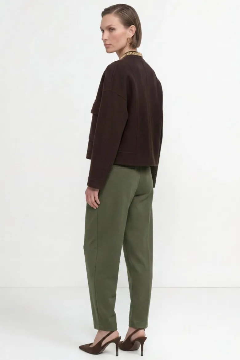 Bundfaltenhose in Barrel-Fit