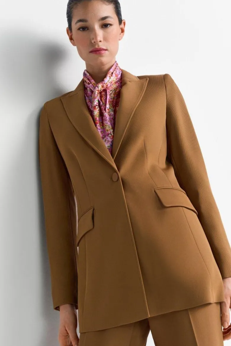 Camelfarbener Longblazer