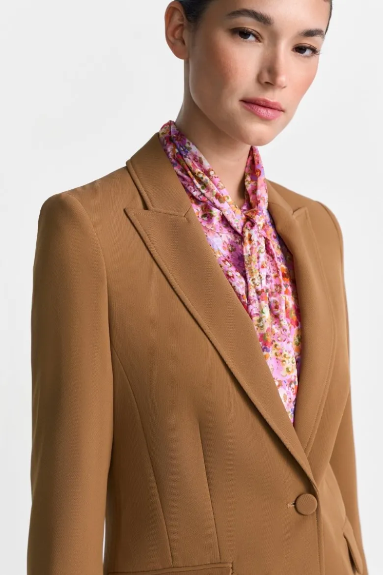 Camelfarbener Longblazer