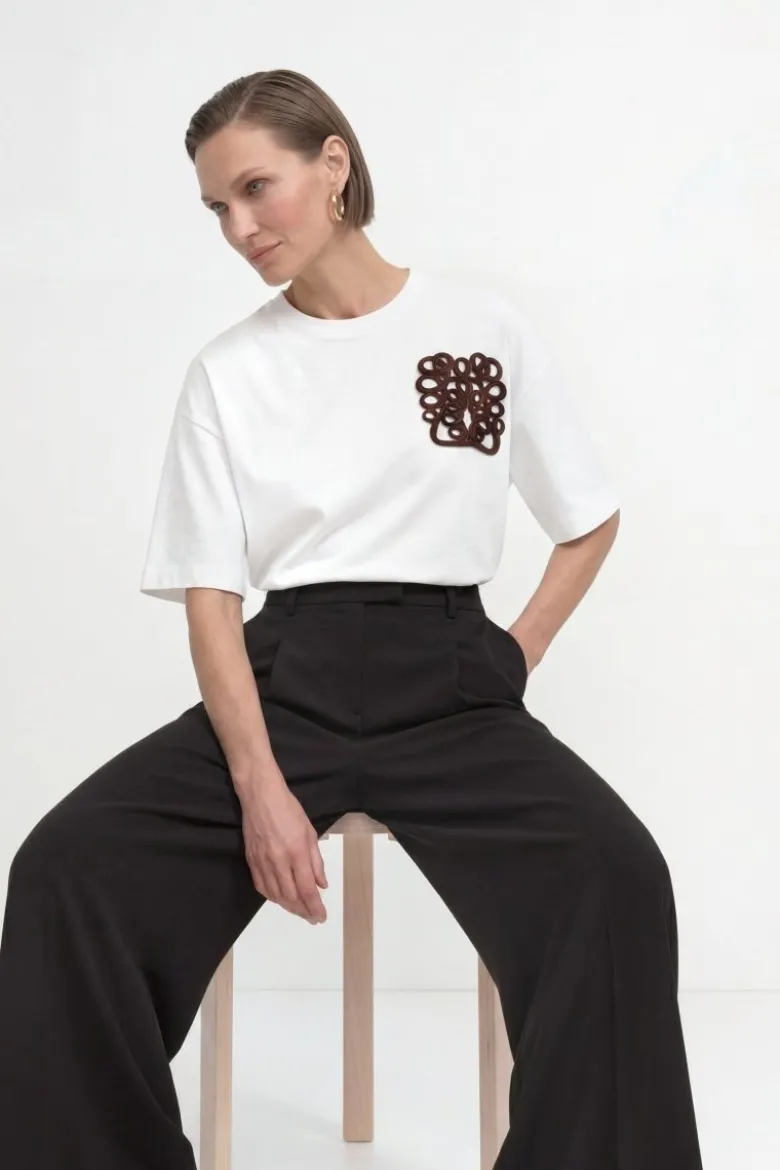 Cropped Baumwoll-T-Shirt mit 3D-Applikation