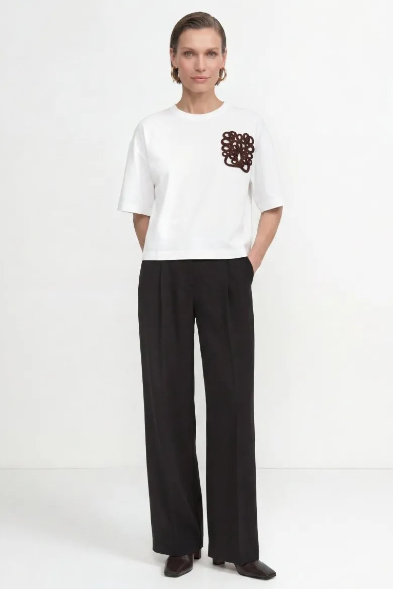 Cropped Baumwoll-T-Shirt mit 3D-Applikation