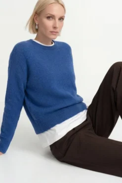 Cropped Pullover mit U-Boot-Ausschnitt