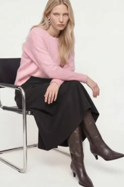 Cropped Pullover mit U-Boot-Ausschnitt