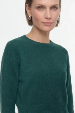 Cropped Pullover mit U-Boot-Ausschnitt
