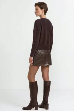 Cropped Pullover mit U-Boot-Ausschnitt