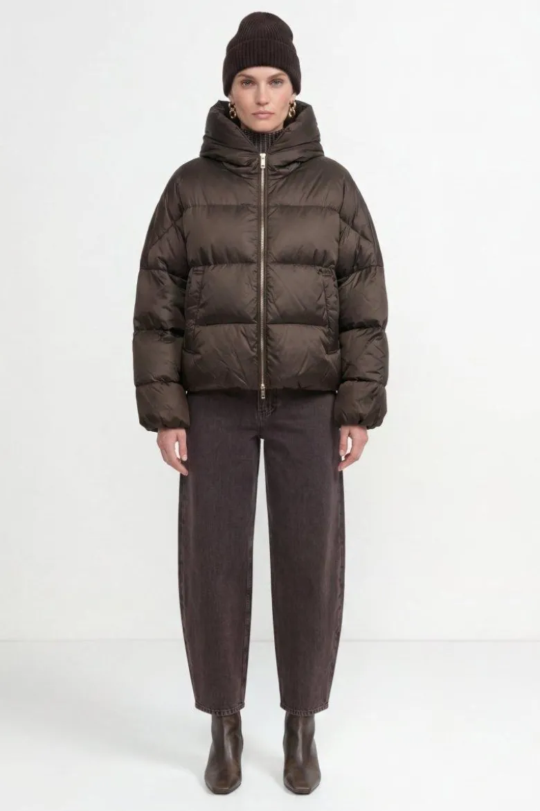 Daunenjacke mit Kapuze