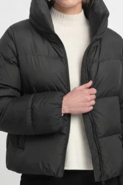 Daunenjacke mit Kapuze