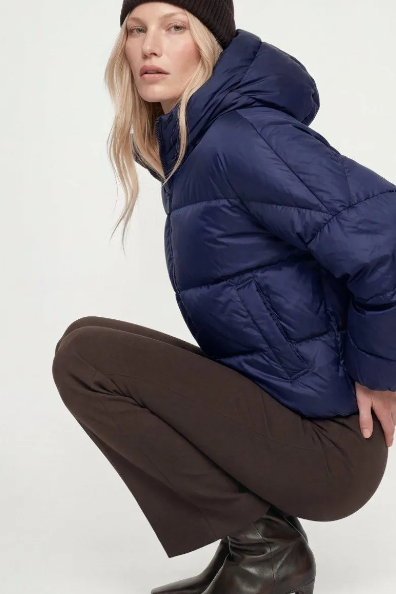 Daunenjacke mit Kapuze