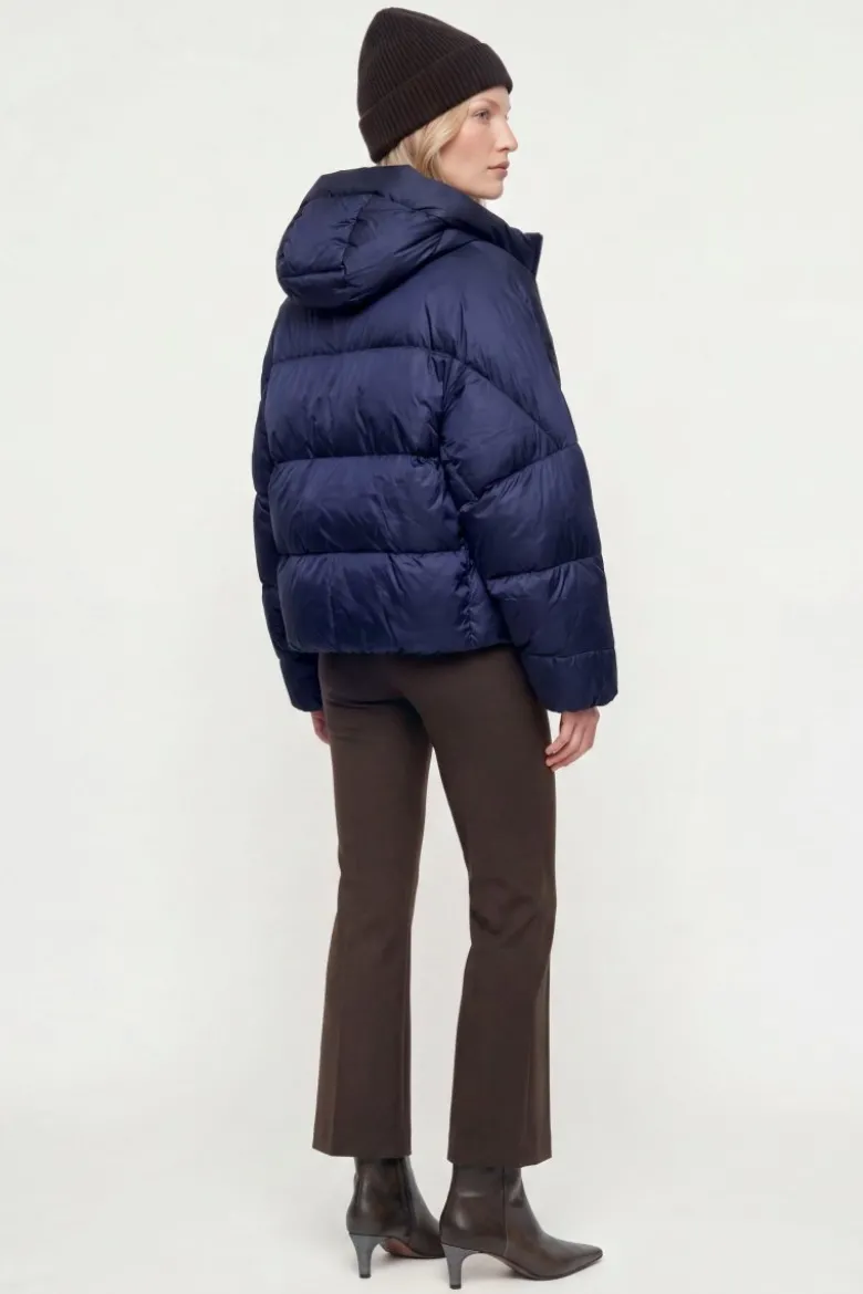 Daunenjacke mit Kapuze