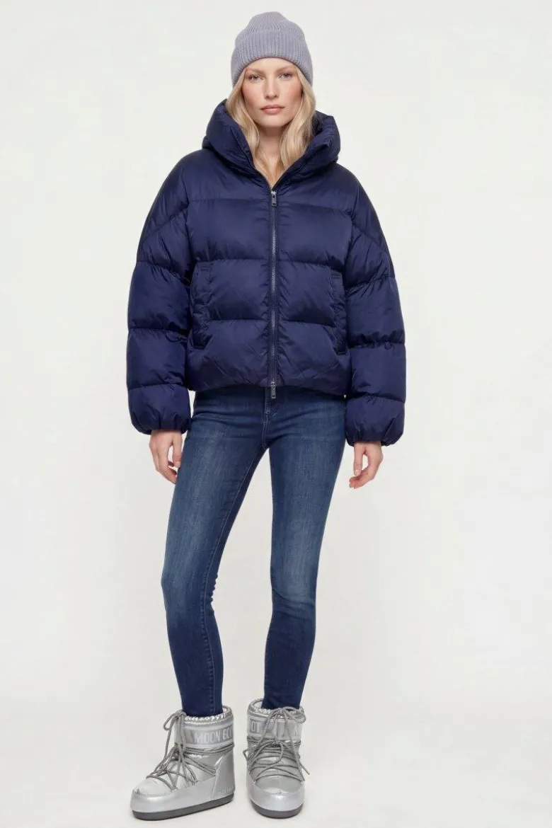 Daunenjacke mit Kapuze