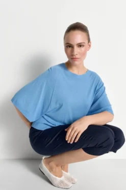 Feinstrickpullover mit weiten Ärmeln