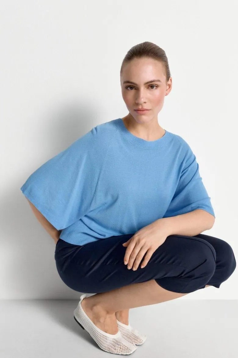 Feinstrickpullover mit weiten Ärmeln