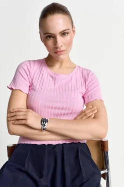 Figurbetontes Rippshirt