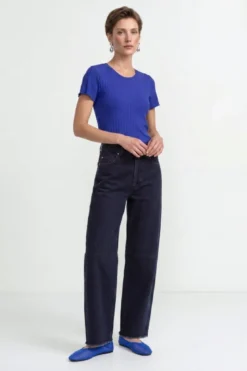 Figurbetontes Rippshirt