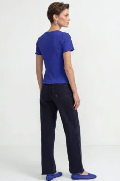 Figurbetontes Rippshirt