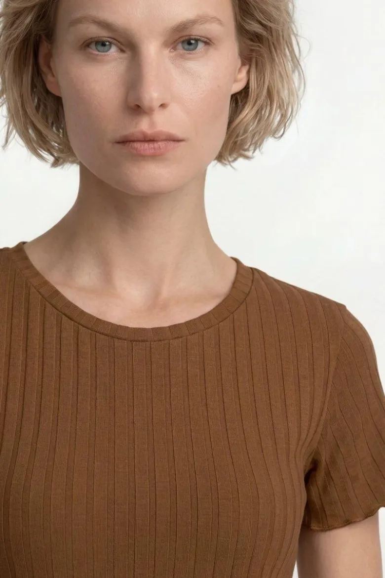 Figurbetontes Rippshirt