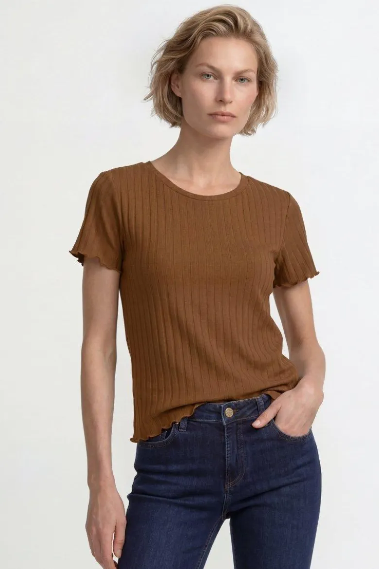 Figurbetontes Rippshirt