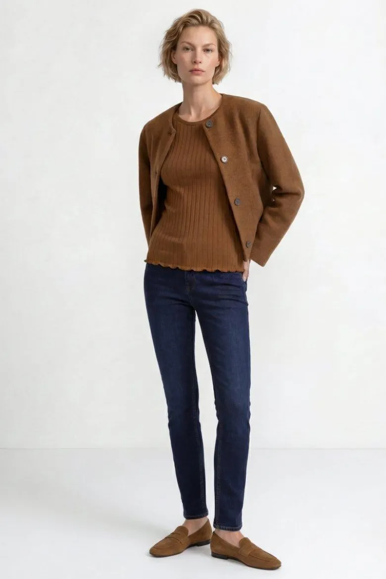 Figurbetontes Rippshirt