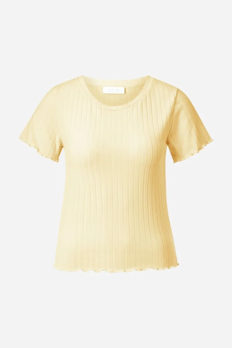 Figurbetontes Rippshirt