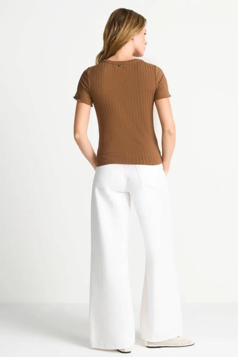 Figurbetontes Rippshirt