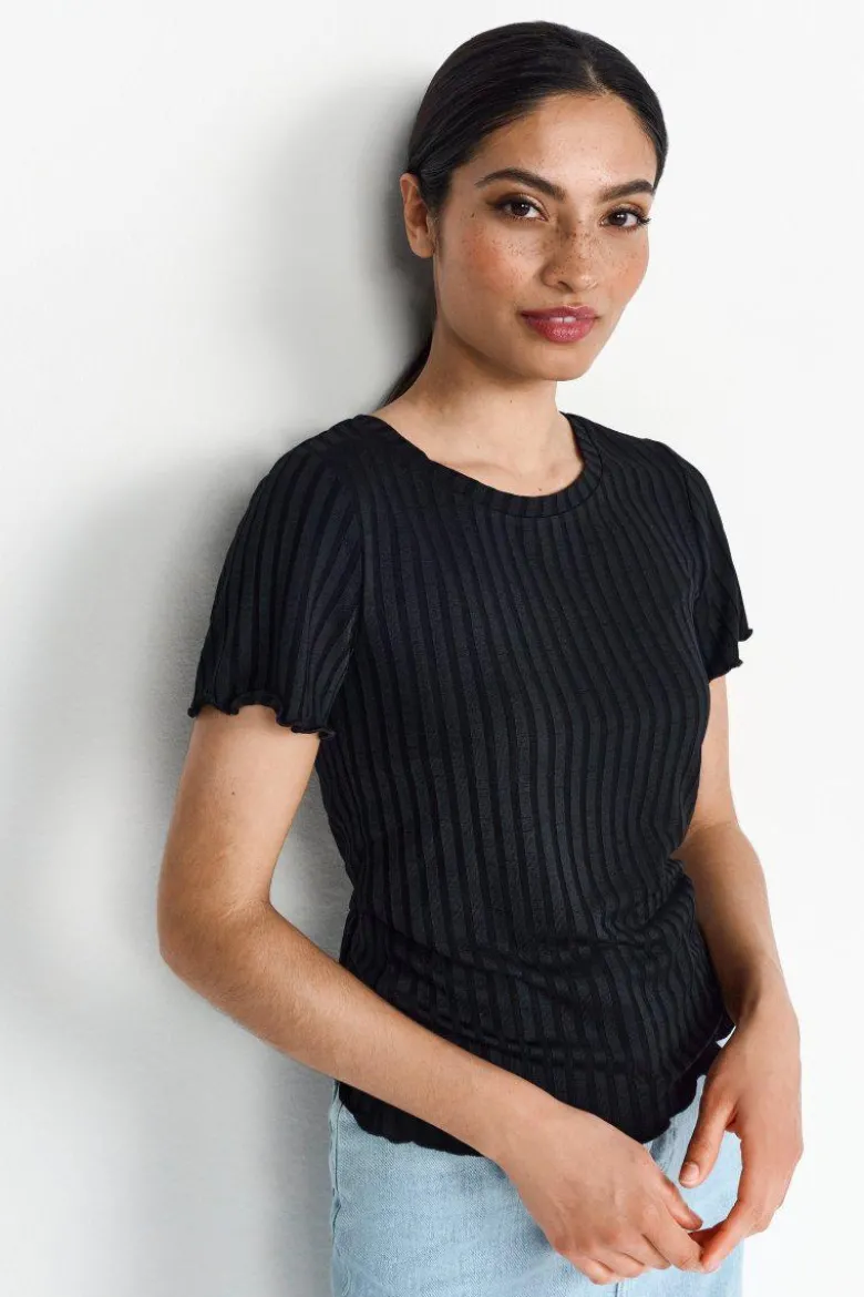 Figurbetontes Rippshirt