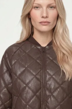 Gesteppte Jacke in Lederoptik