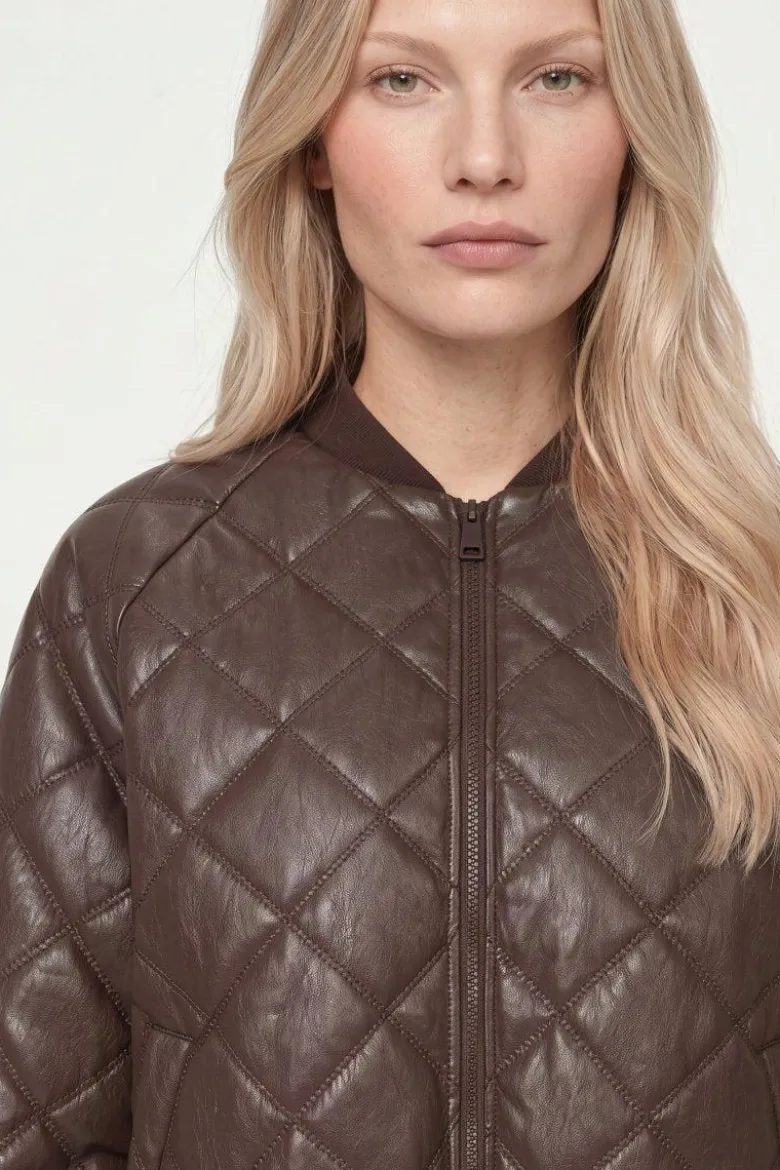 Gesteppte Jacke in Lederoptik