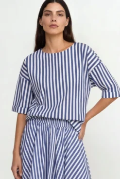 Gestreiftes Crop-Shirt