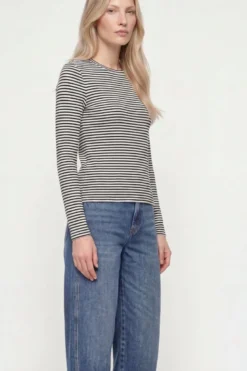 Gestreiftes Longsleeve mit Glitzergarn