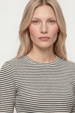 Gestreiftes Longsleeve mit Glitzergarn